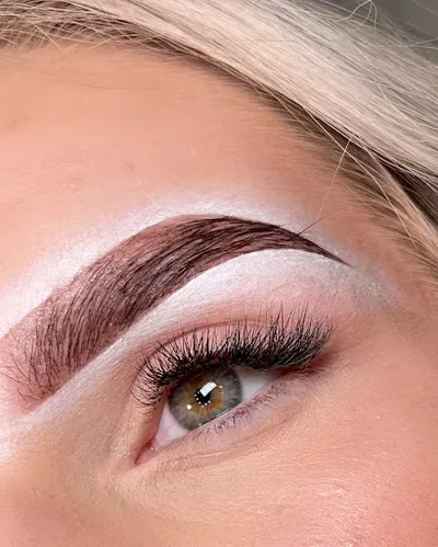 POLA ANNA make-up & more